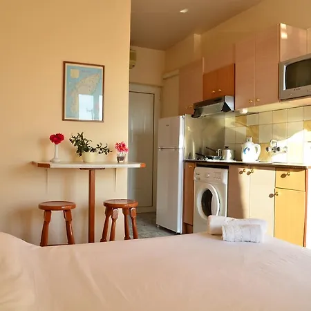 Aparthotel Marika's Apart's & 3*