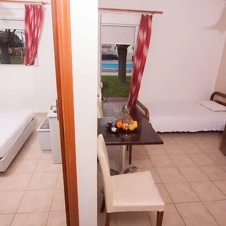 Marika's Apart's & Apartahotel
