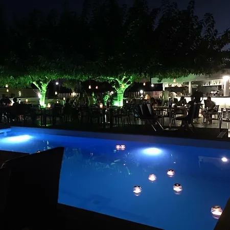 玛丽卡公寓式酒店 3*