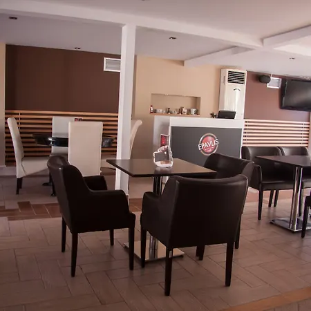 Marika's Apart's & Apartmanhotel 3*