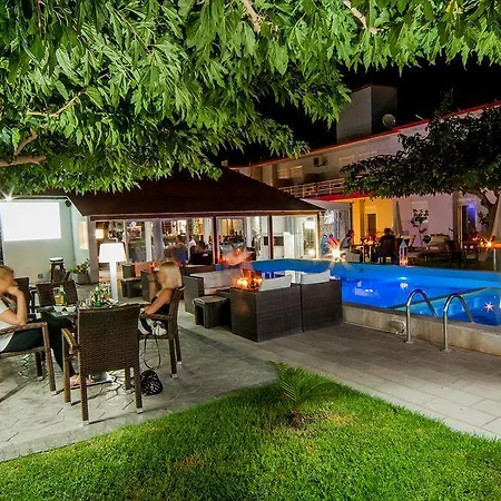 Marika's Apart's & Aparthotel